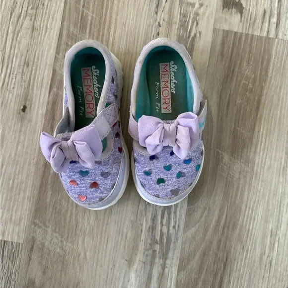Skechers memory foam toddler hot sale